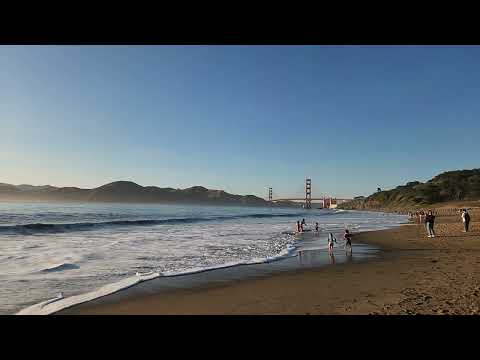 Beach with view of San Francisco s bridge