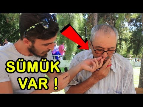İĞRENÇ BURNUNDA SÜMÜK VAR ŞAKASI