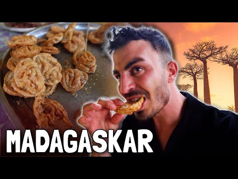 DÜNYANIN EN FAKİR ÜLKESİNDE SOKAK LEZZETLERİ