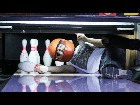 BOWLİNGE KAFA ATAN ADAM DELİ Mİ NE