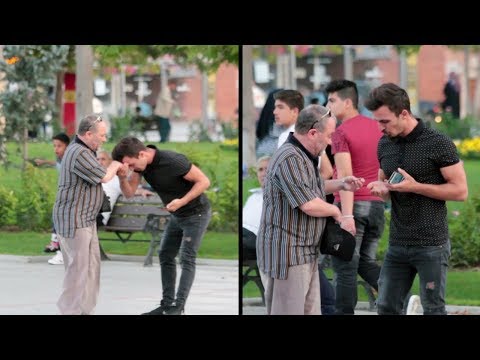 YABANCILARIN ELİNİ ÖPÜP BAYRAM HARÇLIĞI İSTEMEK