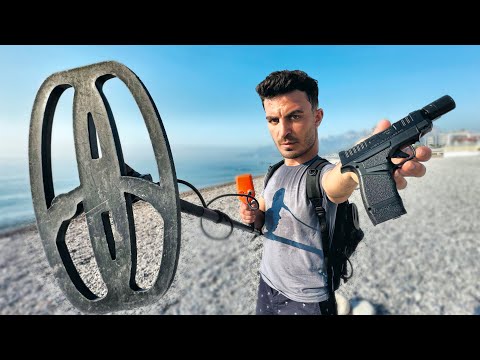 SAHİLDE DEDEKTÖR ile ALTIN ARADIM