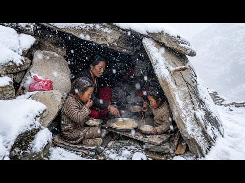 Most Relaxation Himalayan Village Life into the Snow Dolpa
