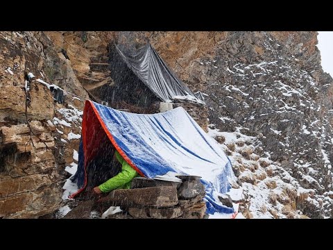 Most Relaxing Himalayan Village Life into the Snow Dolpa