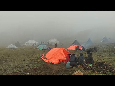 Most Peaceful And Relaxing Himalayan Village Life into the