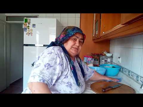 Ispanaklı pide peynirli pide harika oldu domates salatalık