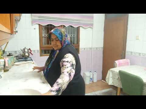 Kıymalı börek yaptim çok güzel oldu videomu beğenip yorum