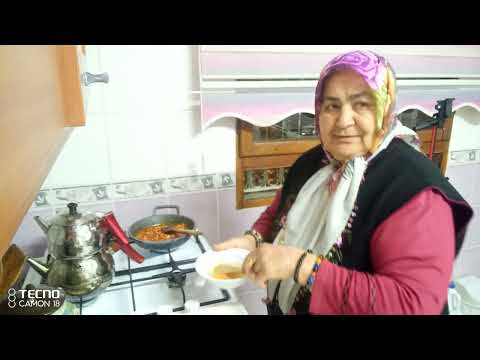 Melemen yaptım Soğanlı yumurta mayalı bazlama yaptım çay