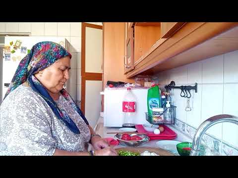 Melemen yaptım patetes kızartması çok kafam karıştı üzüldüm