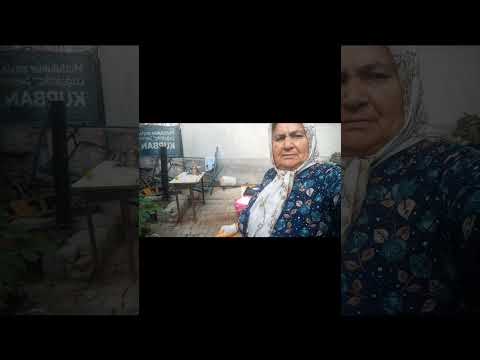 Bahçe temizliği çiçeklerin temizliği yemek işleri bol