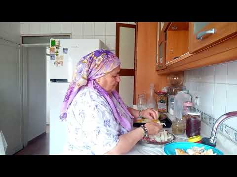 Köfte yaptım sarımsaklı patatesli kafamda karıştı işler