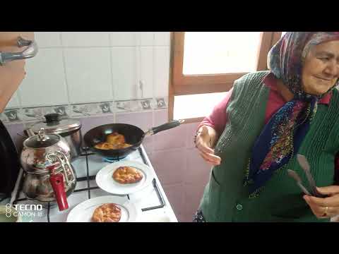 Pişi yaptım çok güzel oldu çay peynir zeytin yumurta hep