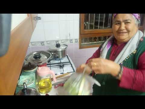 Adana da bir pırasa yemeği bulgur pilavı tavuk parçası verin