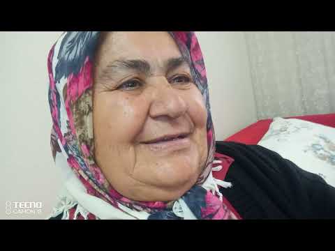 Yağmur Gören şaşkın anne ganimet teyzeniz şarkı söylüyor