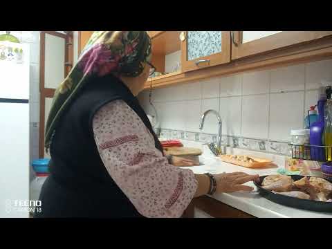 Tavuk kebabı soba fırınında mercimekli çorba salata yaptım