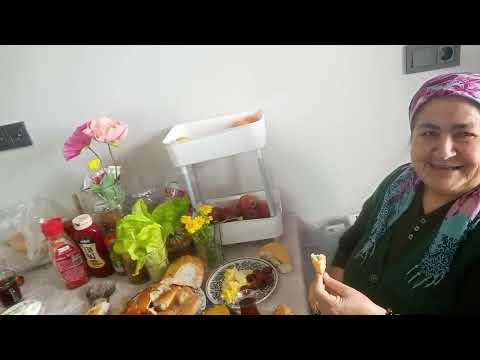 Pazar alış verişi paşayla muhabbet kızımda sabah kahvaltısı