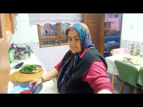 Kuru patlıcan dolma yaptım mercimek çorbası turşu yoğurt
