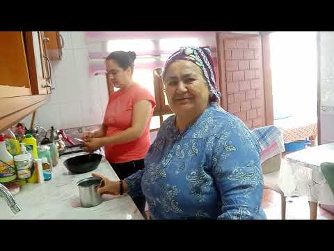 Kekikli lor kavurdum yumurta zeytin peynir çay adana sohbet