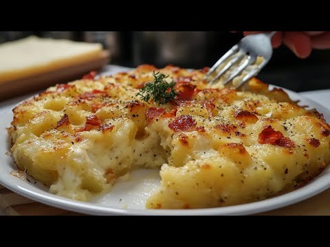 This cheesy Potato Pepper Bake Will be Your New Favorite