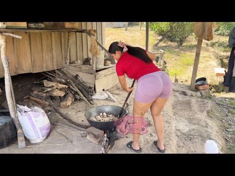 Así preparamos chicharrones crujientes en el campo