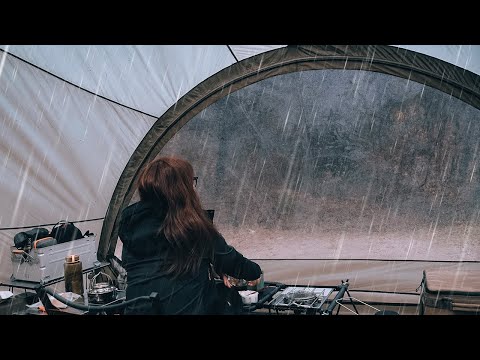 Solo Camping in the Stormy Rain On a rainy and windy day I