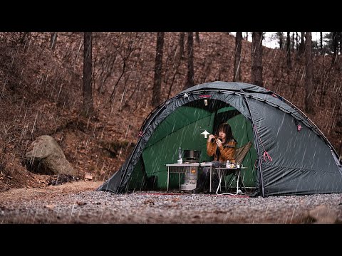 4K solo camping in rain with a new tent I waited for a year