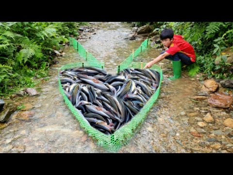 Full video of 45 days of making fish traps using many