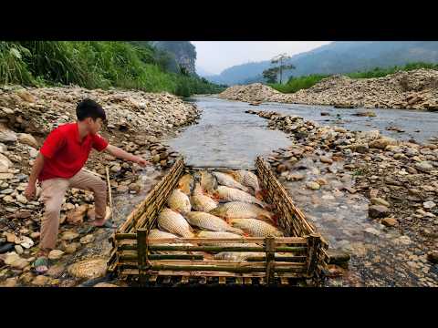 Lam made a fish trap out of bamboo himself And unexpectedly