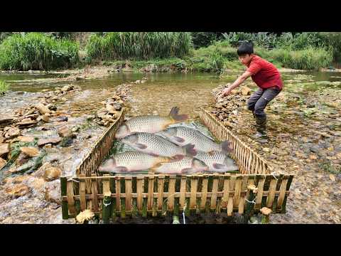 Masterful fishing skills The boy made his own bamboo fish