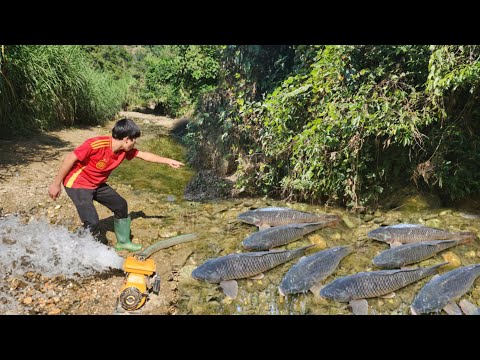 Fishing techniques Using a pump pump water out of a natural