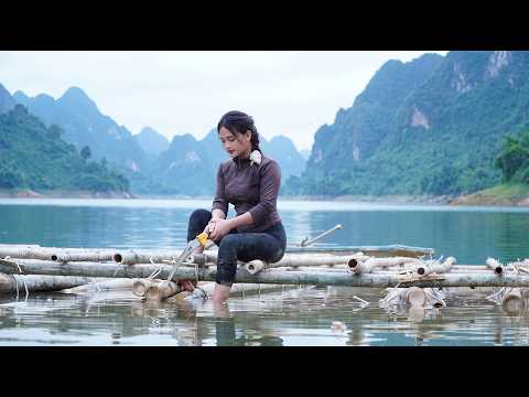 18yo Girl Spends 120 Days Building A Floating Bamboo Island