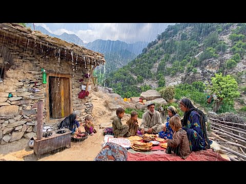 A Hard Thunderstorm Day with a Mountain Family Simple