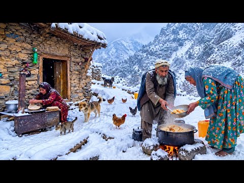Mountain Village Life and Traditional Rustic Cooking Far