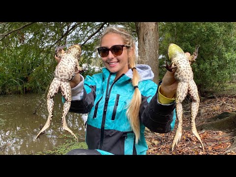 FROGGIN In the Louisiana BAYOU Catch Cook Frog Legs