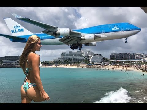 AIRPLANE BEACH in SINT MAARTEN