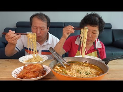 여행 다녀오신 부모님이 드시고 싶던 라면 Hot instant noodles 요리 먹방 Mukbang