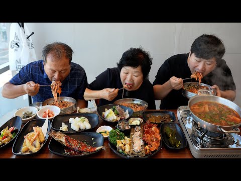 포항맛집 포항 바다 보며 시원한 물회 한 그릇과 해산물에 매운탕까지 먹방 Cold Raw Fish Soup