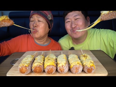 어머니가 좋아하시는 치즈가 가득 따따블 치즈 핫도그 Double cheese corn dog 먹방