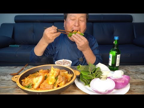 아버지의 숨겨진 요리실력 돼지고기김치짜글이 Spicy pork kimchi stew 요리 먹방