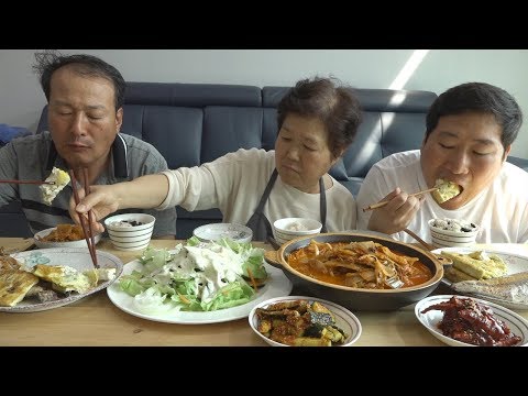 푸짐한 집밥 한상 참치김치찌개 고등어구이 Tuna kimchi stew 등등 요리 먹방 Mukbang