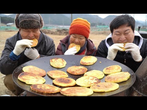 추운 날씨엔 호 호 불어 솥뚜껑 호떡 Korean pancake 요리 먹방 Mukbang eating