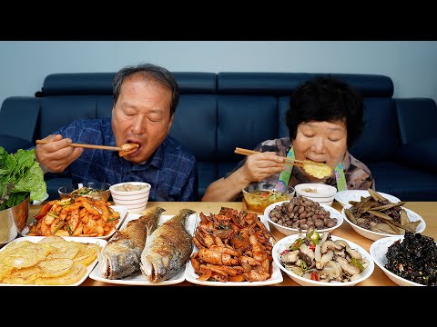 시원한 오이냉국과 조기구이 오징어볶음 노각무침까지 정갈한 집밥 한 상 Korean homemade