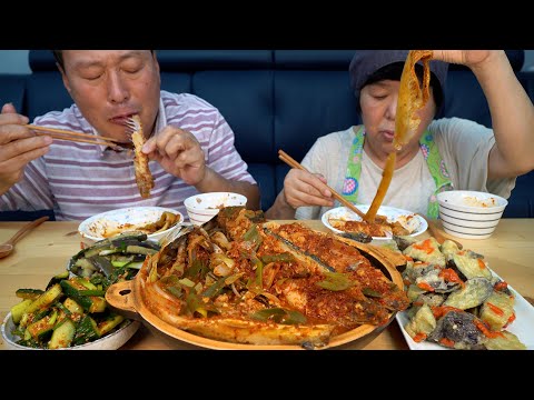 텃밭에서 캔 가지로 만든 가지요리와 고등어 묵은지찜 Eggplant dishes Braised