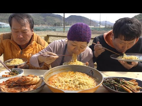 밥까지 말아 후루룩 신라면 블랙 Shin ramyun black instant noodles 요리 먹방