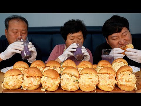 직접 딴 오디로 만든 오디주스와 샐러드 모닝빵 먹방 Mulberry juice Salad roll of