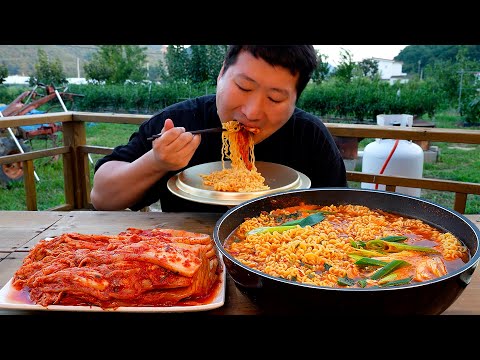 초심으로 돌아가서 라면 먹방 집에서 기른 파와 계란 넣은 신라면 먹방 Hot spicy instant