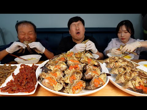 특대 사이즈의 속이 꽉찬 밥도둑 간장게장 서해바다에서 손수 잡아 만든 봉선장 게장 Soy Sauce