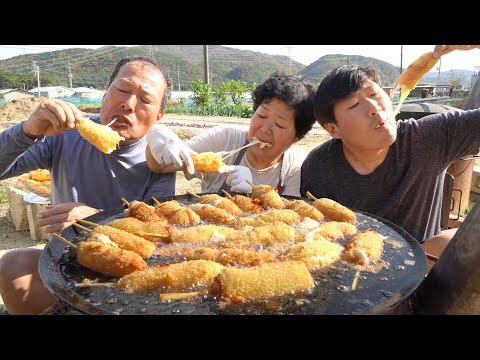 직접 만들어 가마솥에 튀긴 수제 핫도그 Homemade Hotdog cooked in a cauldron