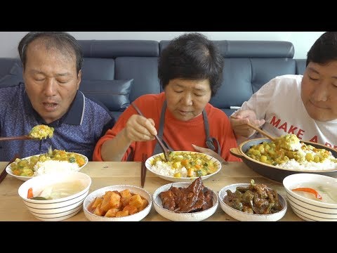 쓱쓱 비벼 맛있게 한 입 꿀꺽 카레라이스 Curry with rice 요리 먹방 Mukbang eating