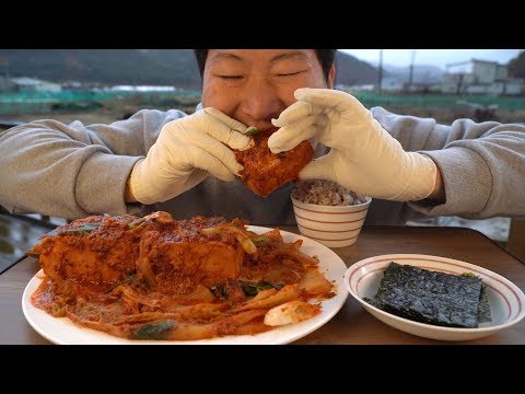 잘 익은 묵은지와 스팸의 만남 묵은지 스팸찜 Braised Spam with aged Kimchi 요리